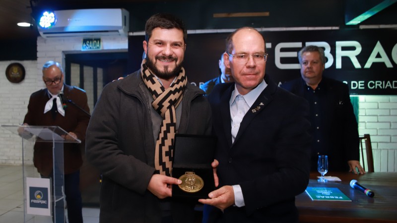 Entrega medalha Febrac Madalena